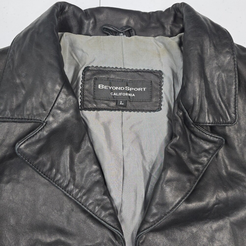 Worn Vintage 90s Beyond Sport California Lamb Leather Jacket Women L Button Up - Picture 2 of 16